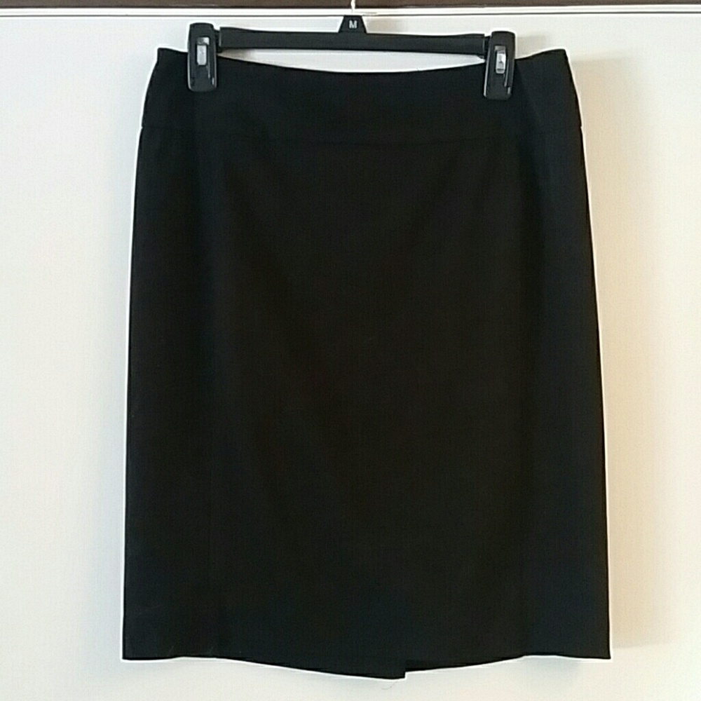 Black pencil skirt